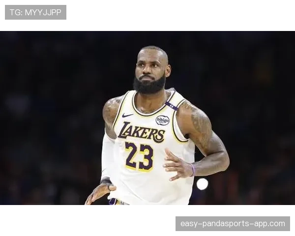 勒布朗·詹姆斯这把年纪还在砸钱请私人厨师管三餐？