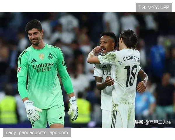 库尔图瓦如何从争议转会蜕变为皇马防线核心？